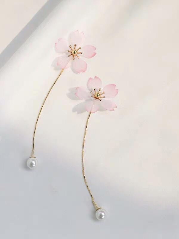 Sakura Earrings-ntbhshop