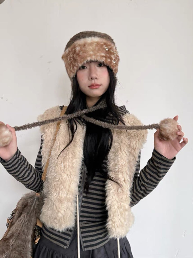 Honey Fawn Y2K Pom Hats-ntbhshop