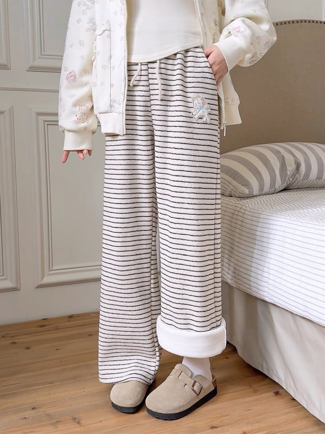 Cloud Milk Stripe Pants