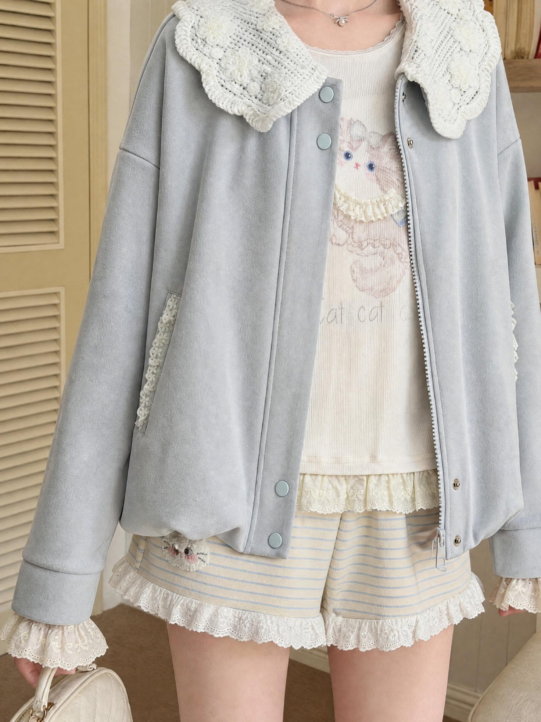 Powder Milk Collar Jacket