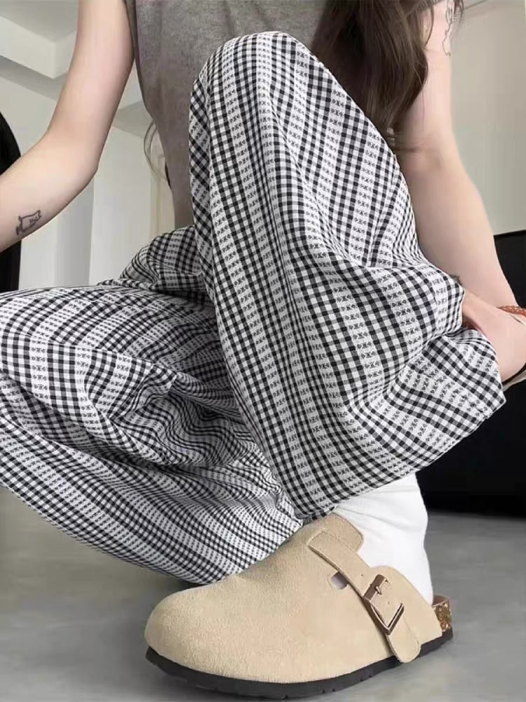 Cloud Grove Gingham Straight Pants-ntbhshop