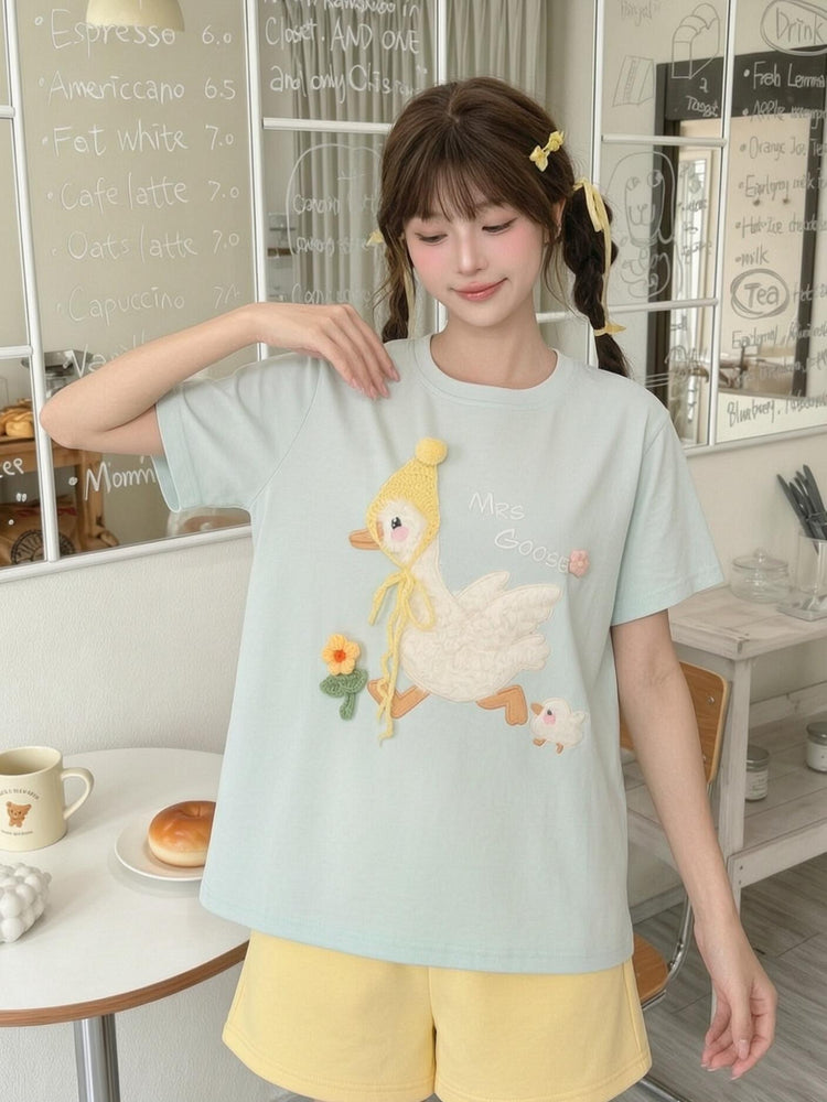 Mrs. Goose Parade Tee-Tops-ntbhshop