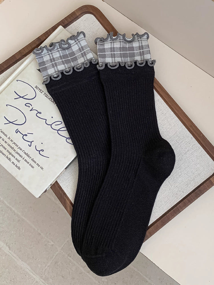 Curly Retro Plaid Crew Socks-ntbhshop