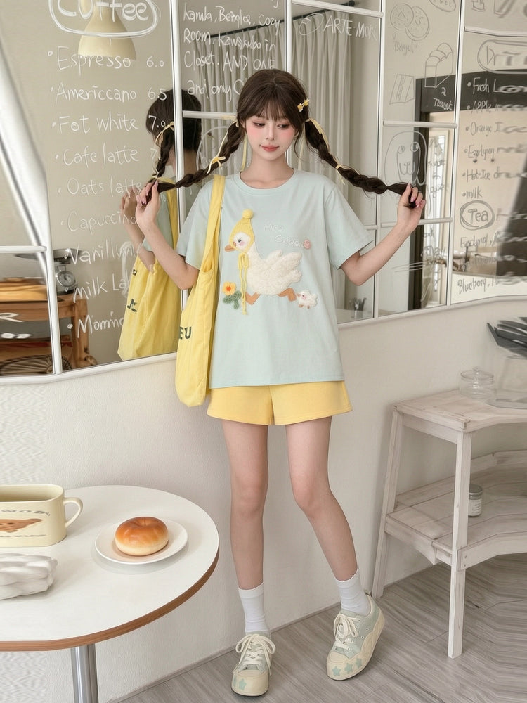 Mrs. Goose Parade Tee-Tops-ntbhshop