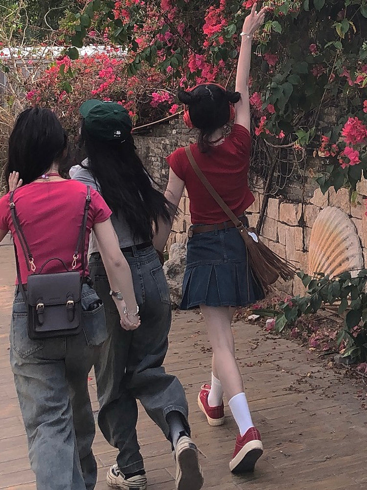 Dopamine Girl Love Necklace Crop Tops-ntbhshop