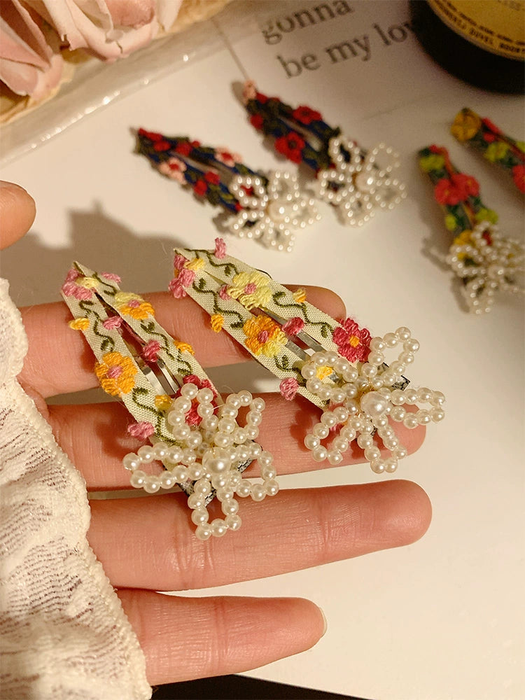 Dopamine Flower Beaded BB Hair Clips-ntbhshop