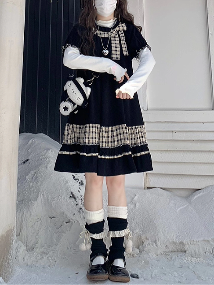 Sweet Paw Embroidered Layer Tee-ntbhshop