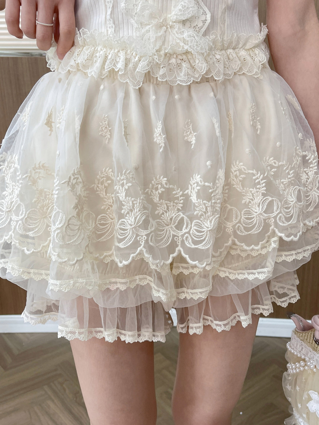 Pearl Lace Bubble Shorts-Bottoms-ntbhshop