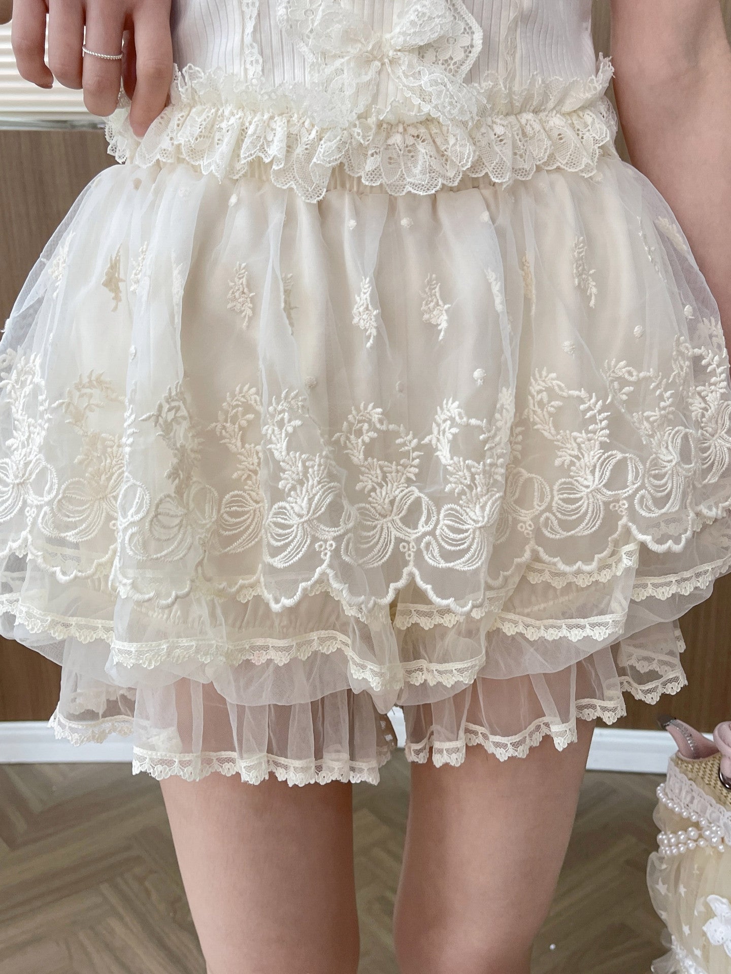 Pearl Lace Bubble Shorts-Bottoms-ntbhshop