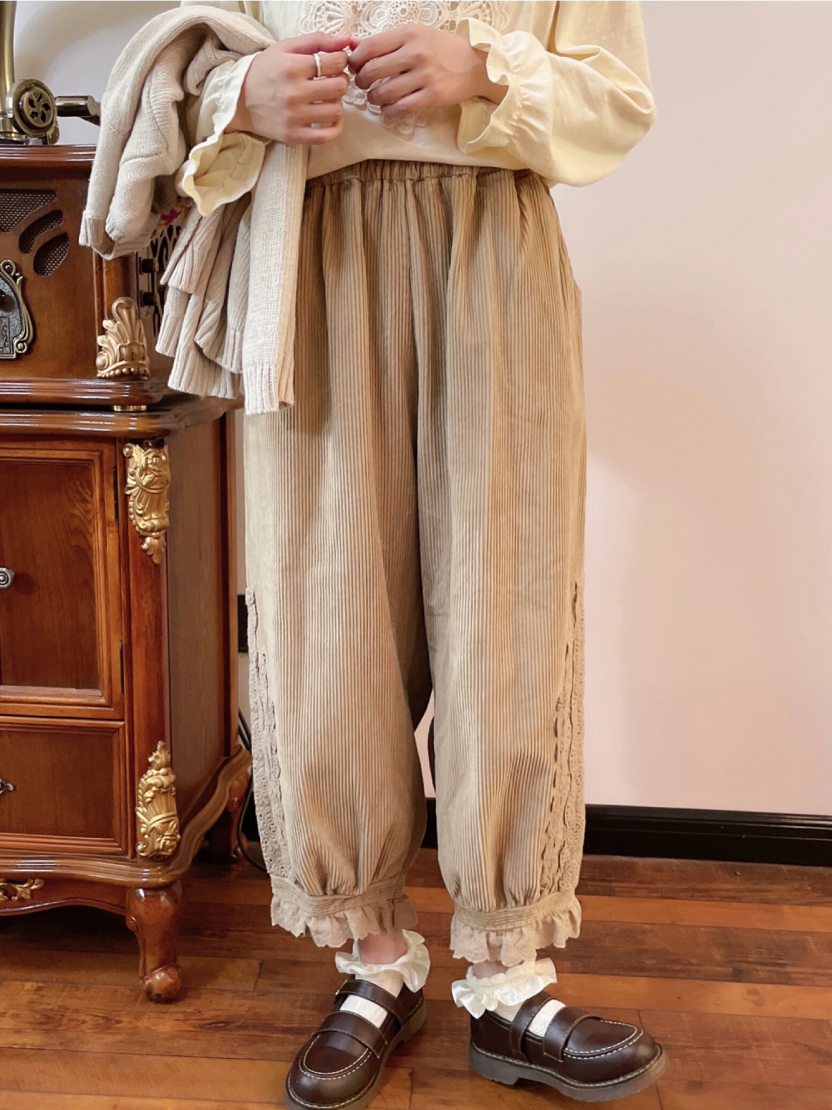 Oat Lace Mori Corduroy Bloomers-Bottoms-ntbhshop