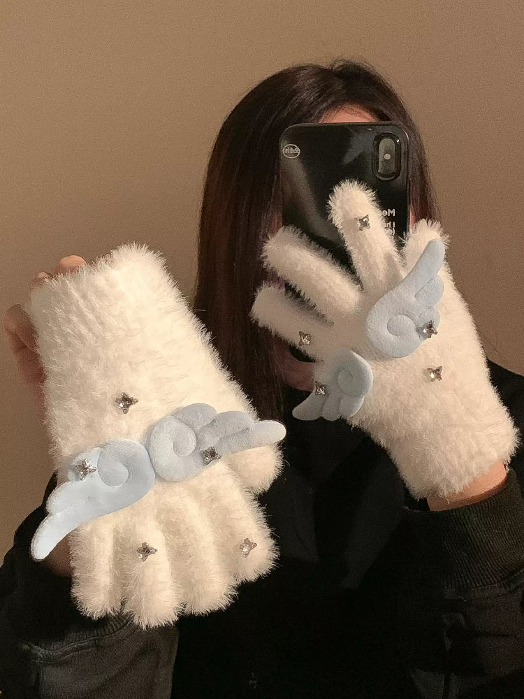 Angel Wings Faux Fur Gloves-ntbhshop