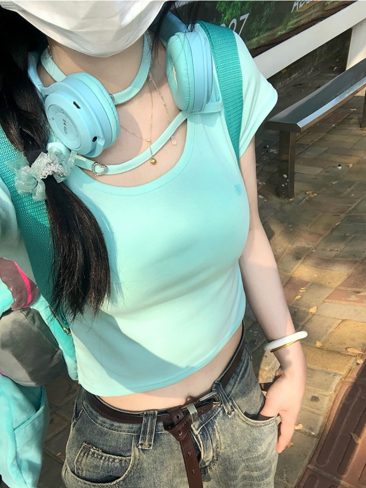 Dopamine Girl Love Necklace Crop Tops-ntbhshop