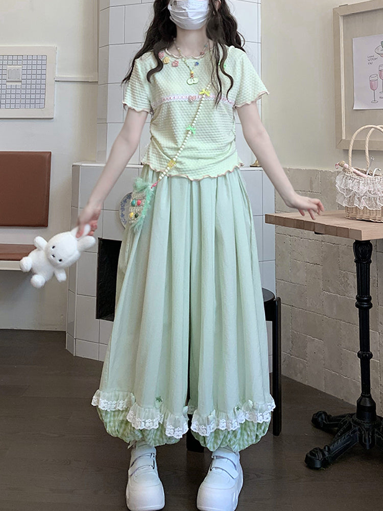 Vanilla Bloom Round Neck Crop Tops-ntbhshop