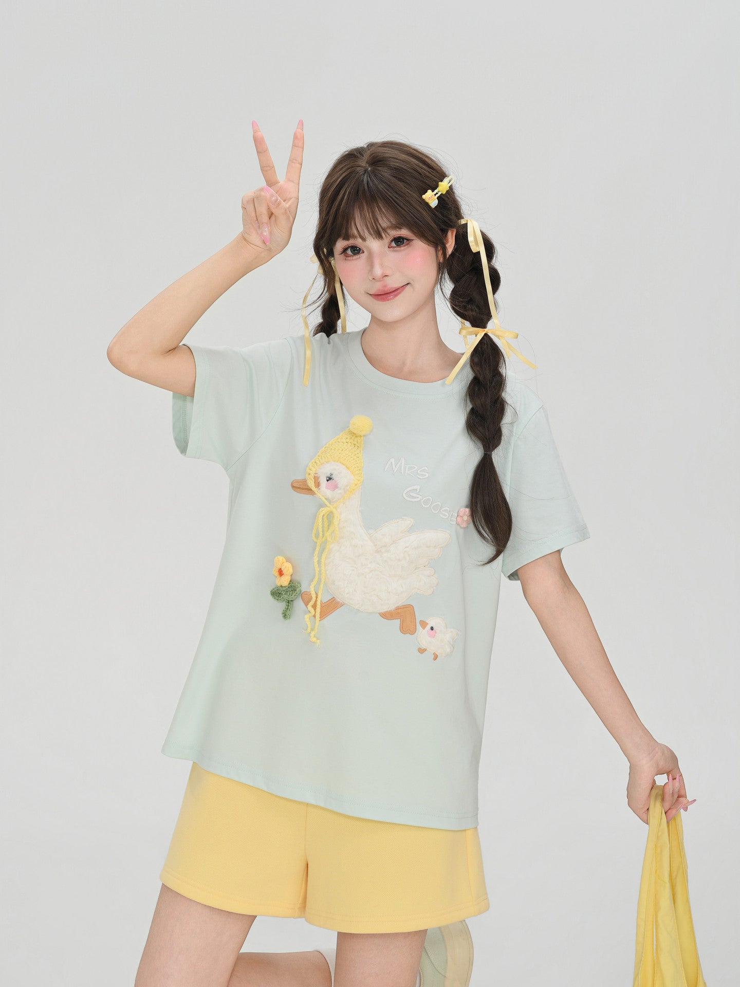 Mrs. Goose Parade Tee-Tops-ntbhshop