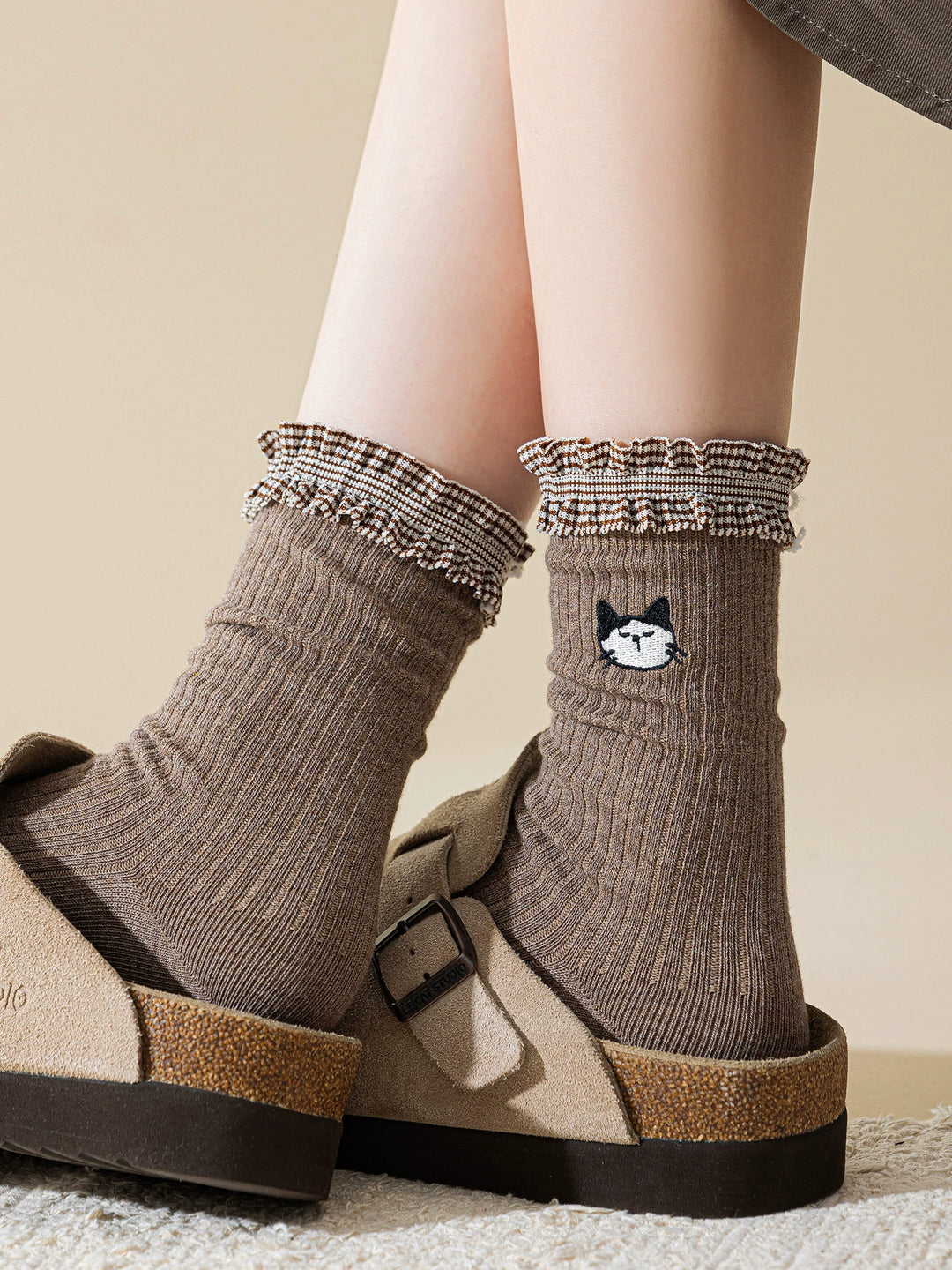 Kawaii Cat Ruffle Crew Socks-ntbhshop