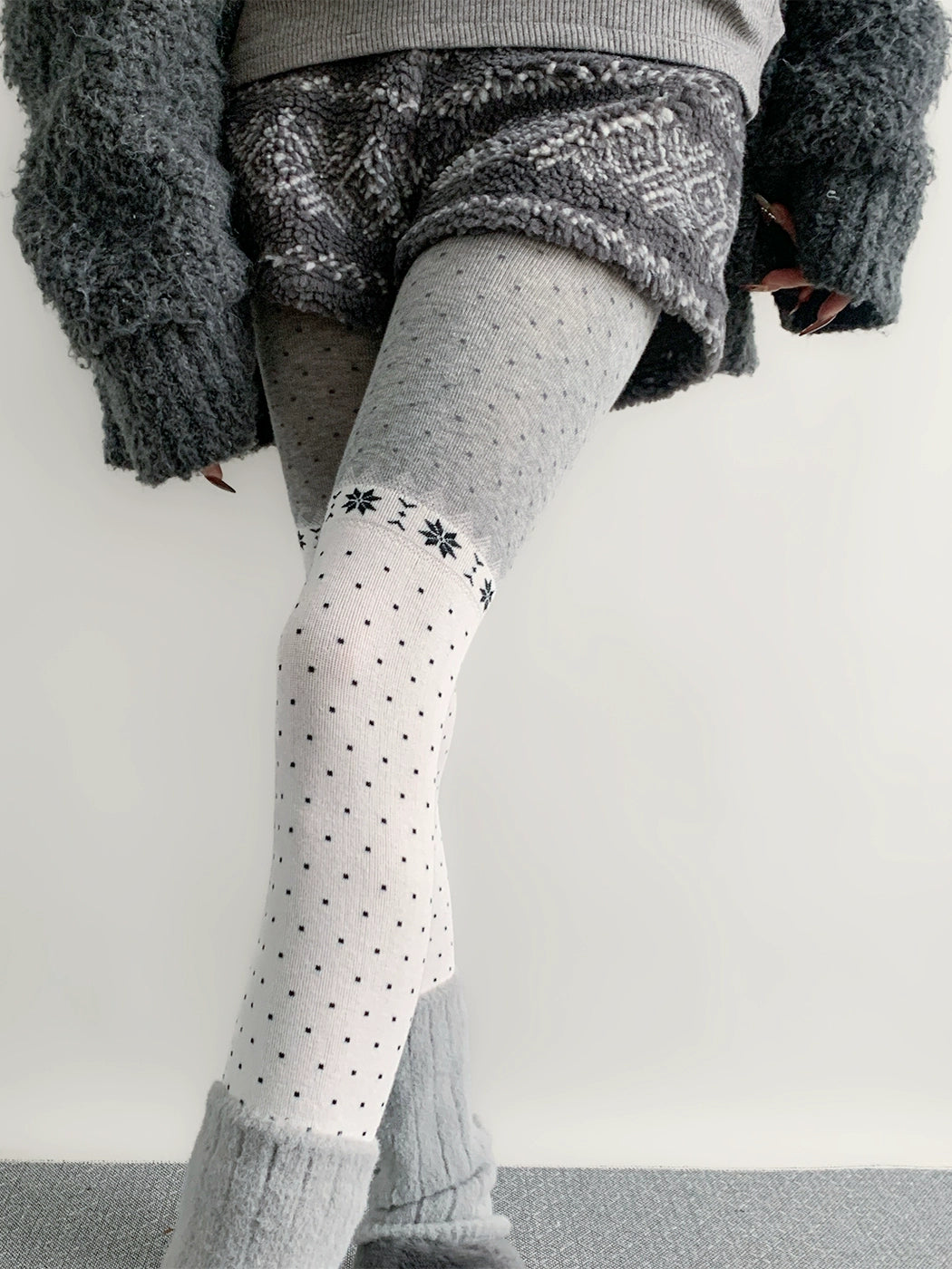 Frosty Dot Colorblock Knit Tights-ntbhshop