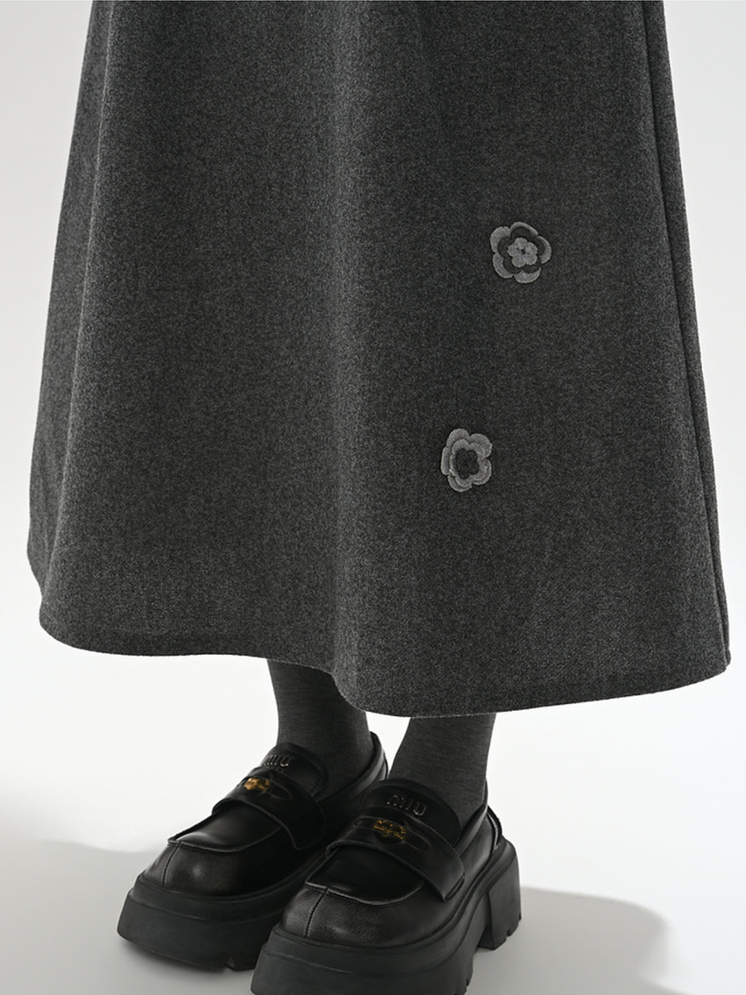 Ink Petal Wool Midi Skirt-ntbhshop