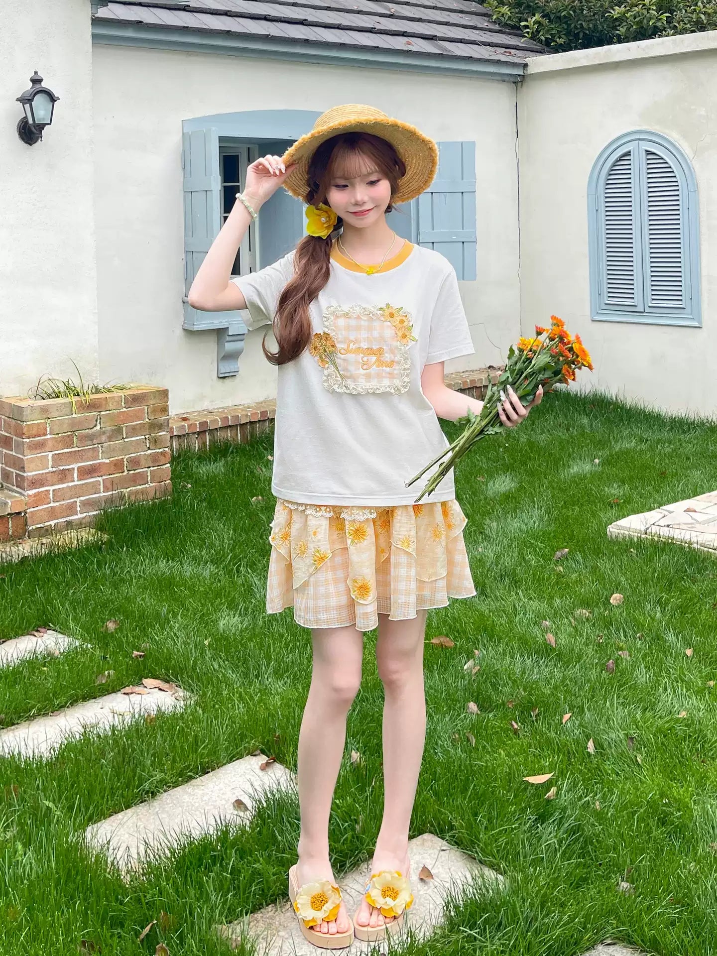 Honey Bloom Gingham Tees-Tops-ntbhshop