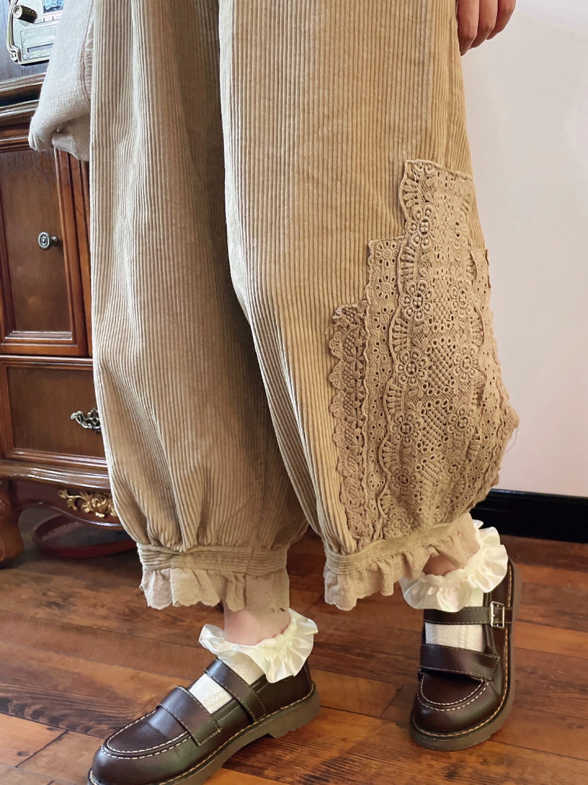 Oat Lace Mori Corduroy Bloomers-Bottoms-ntbhshop