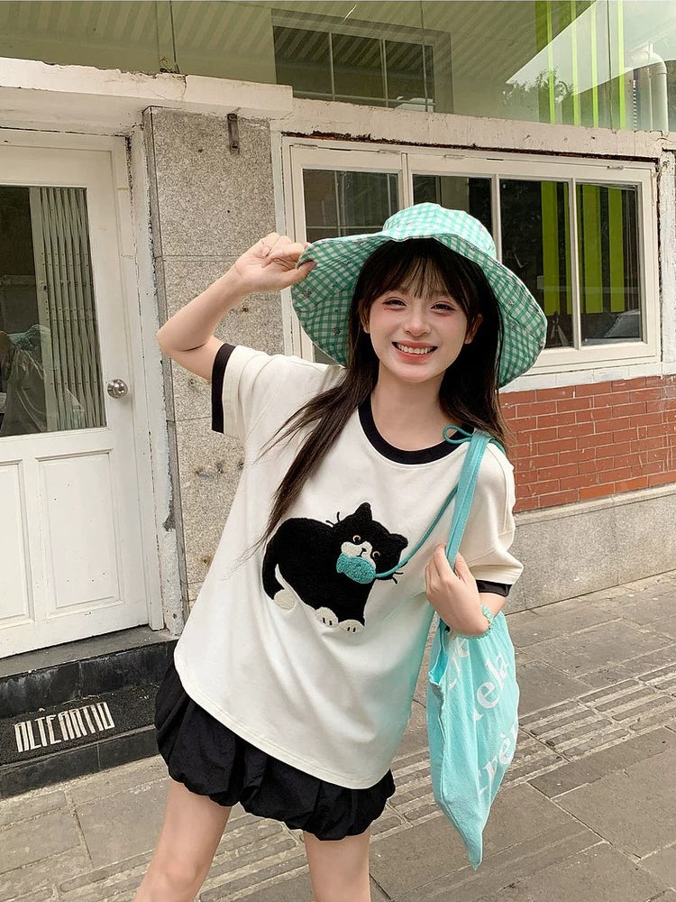 Milk Cat Ribbon Tee-Tops-ntbhshop