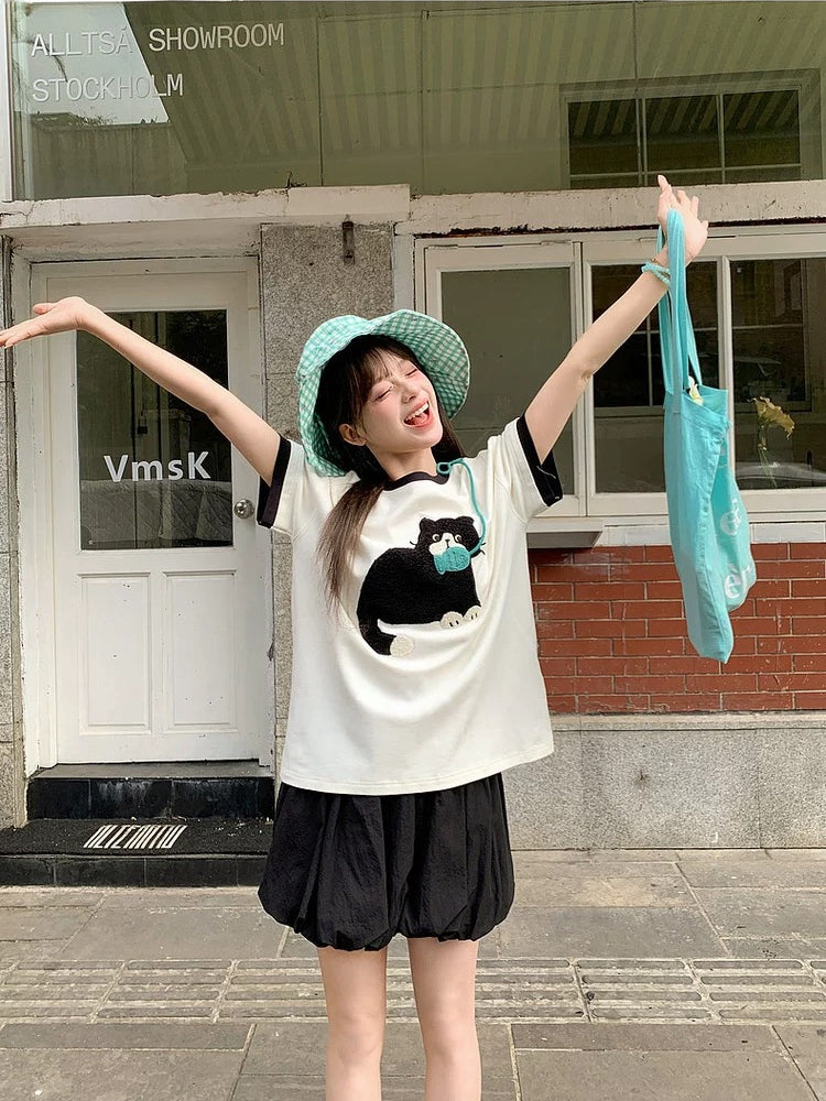 Milk Cat Ribbon Tee-Tops-ntbhshop