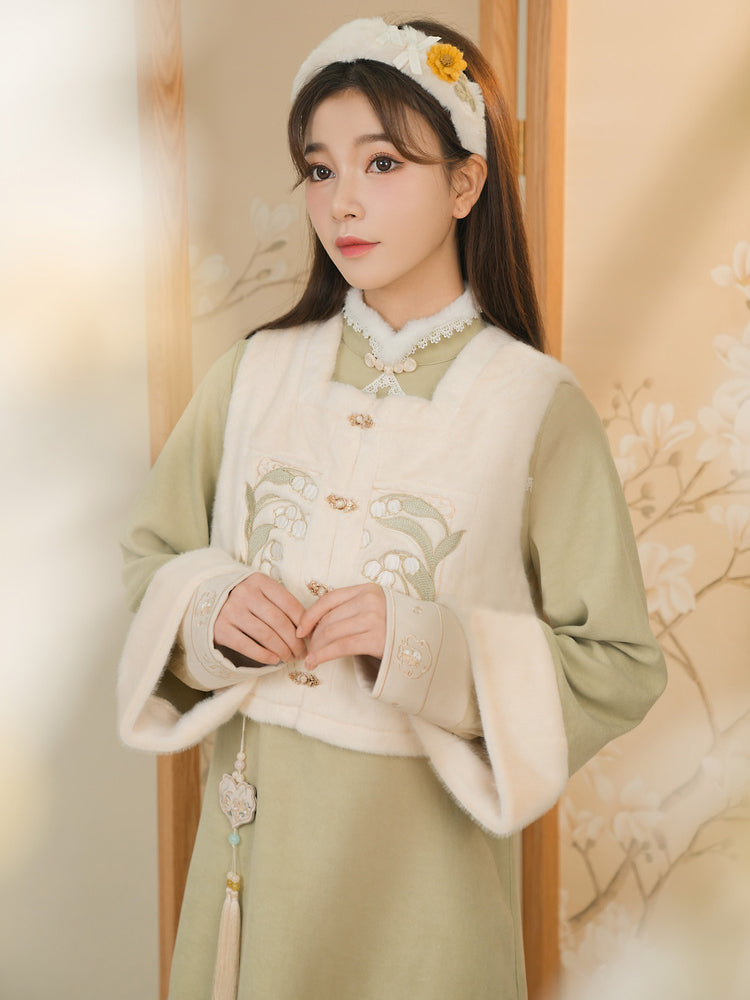 Bellflower Fleece Vest & Dress-ntbhshop