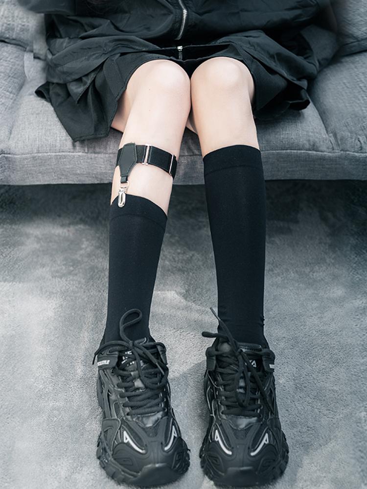 Against Garter Socks-ntbhshop
