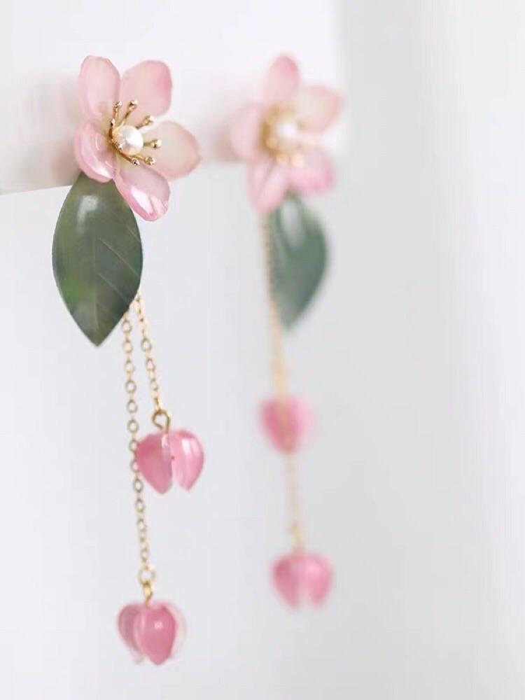Begonia Earrings-ntbhshop