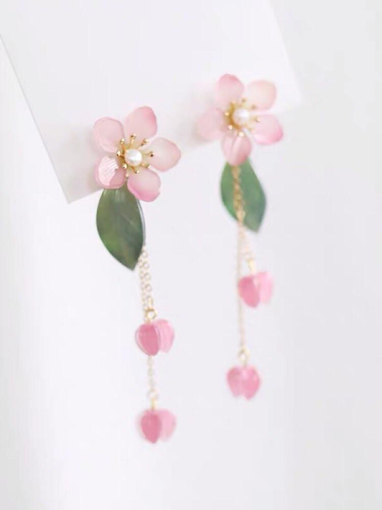 Begonia Earrings-ntbhshop