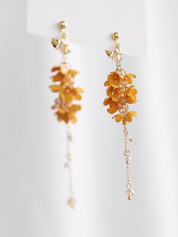 Cassia Fistula Earrings-ntbhshop