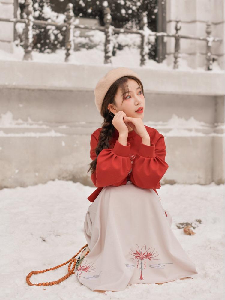 Manjusaka Crop Sweatshirt & Midi Skirt-ntbhshop